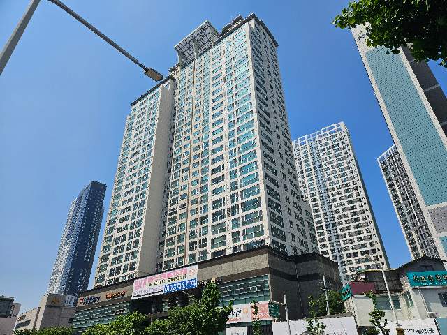 2010042955281