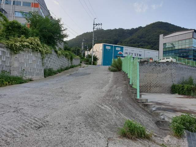 202109356001