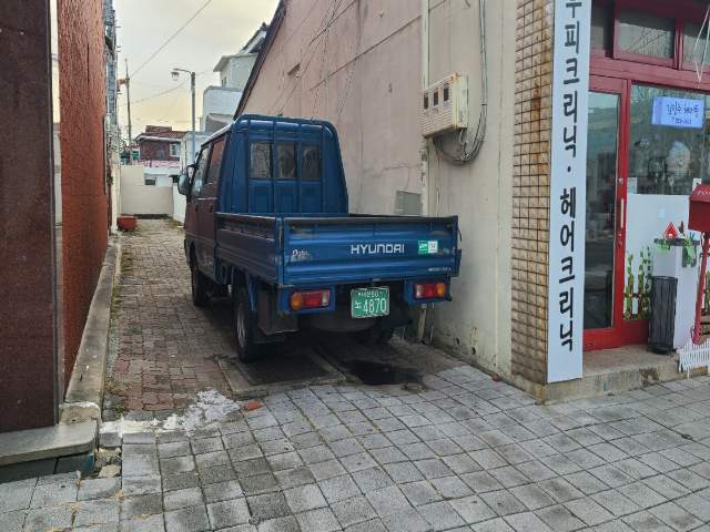 202210943001