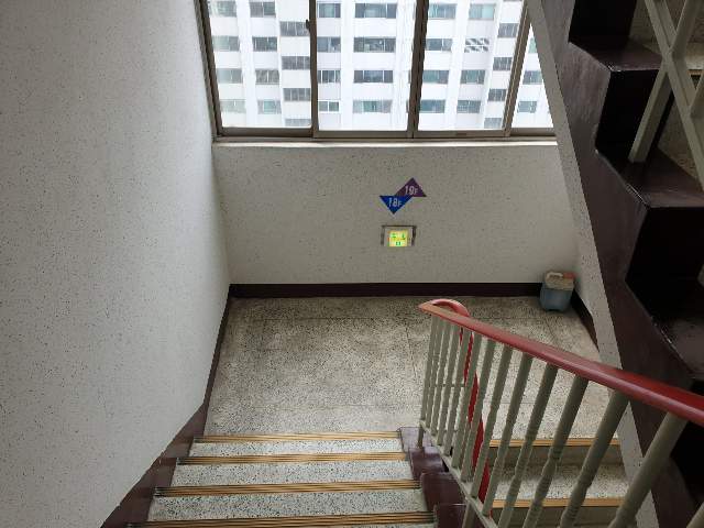 202304579001